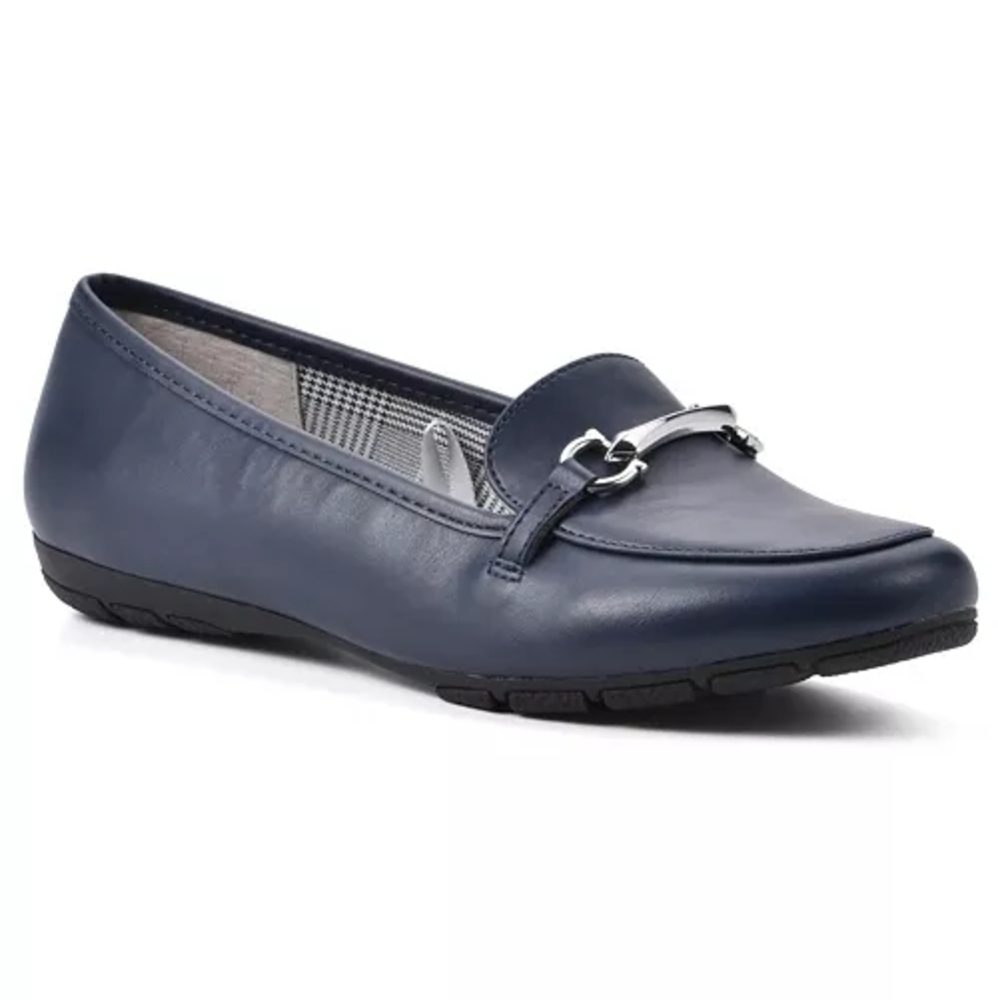 Cliffs by White Mountain Women's Glowing Loafer Flats